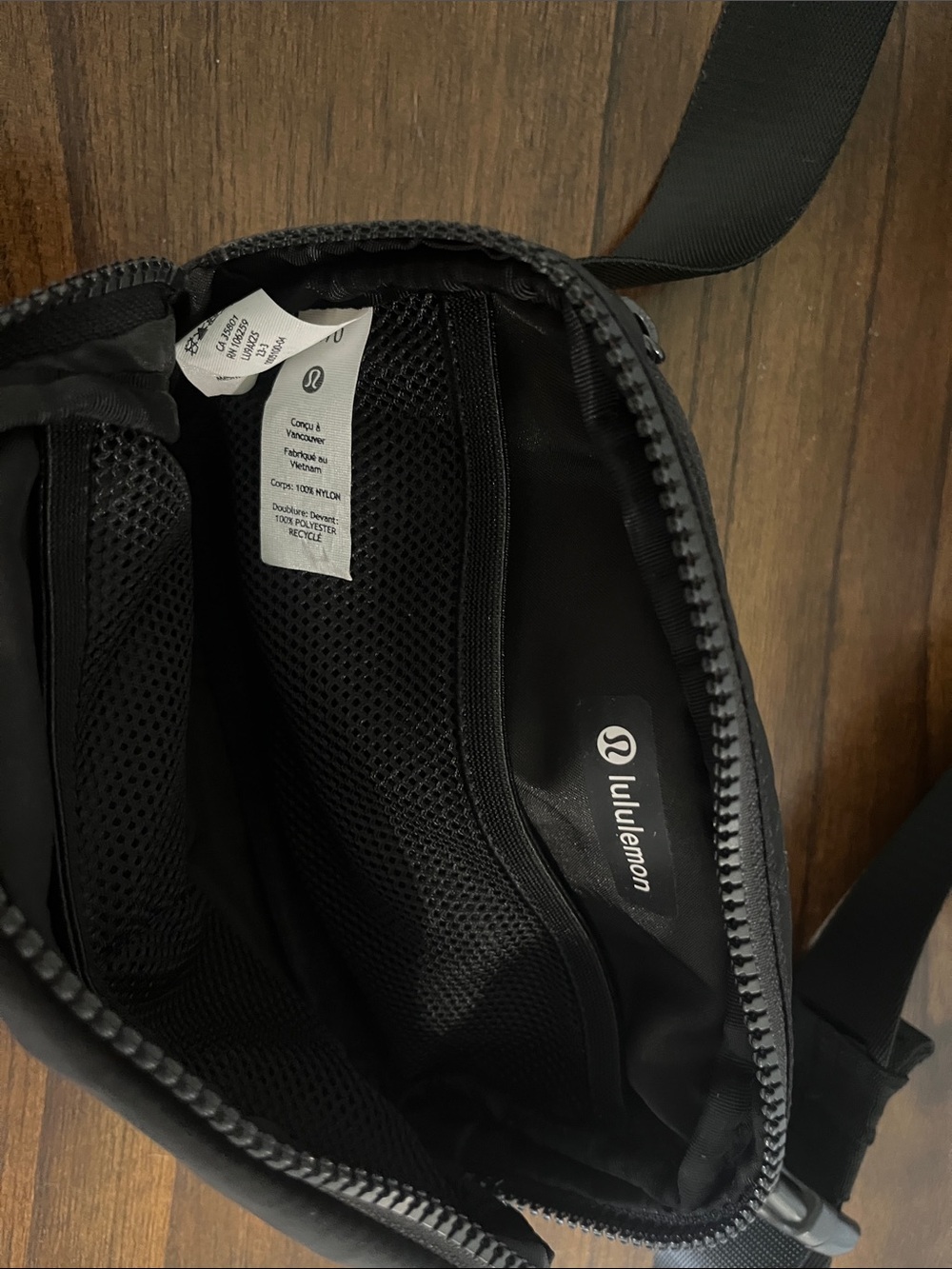 lululemon athletica belt bag - Picture 3 of 4